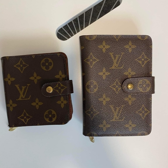 Zip organizer passport and wallet - Picture 1 of 16